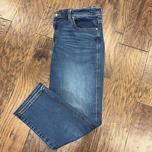 Chico's Platinum Crop Straight Fit Jeans